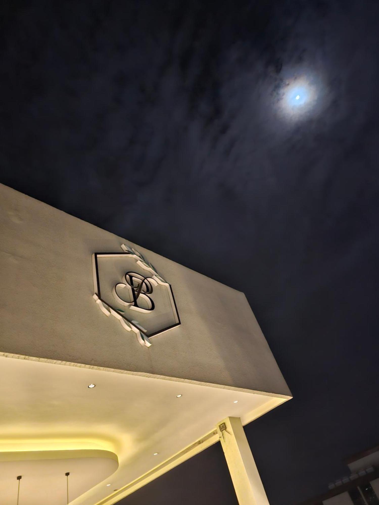 Burundi Palace Boutique Hotel Бужумбура Экстерьер фото